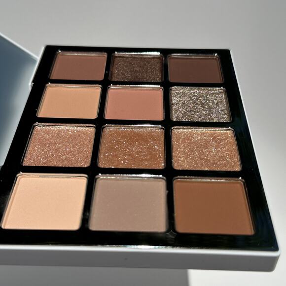 Makeup by Mario Ethereal Eyes Eyeshadow Palette 12 Shades BNIB Limited Edition - Picture 3 of 16